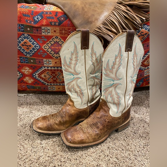 Women’s Justin Cowboy Boots 8 1/2 B - Picture 1 of 4
